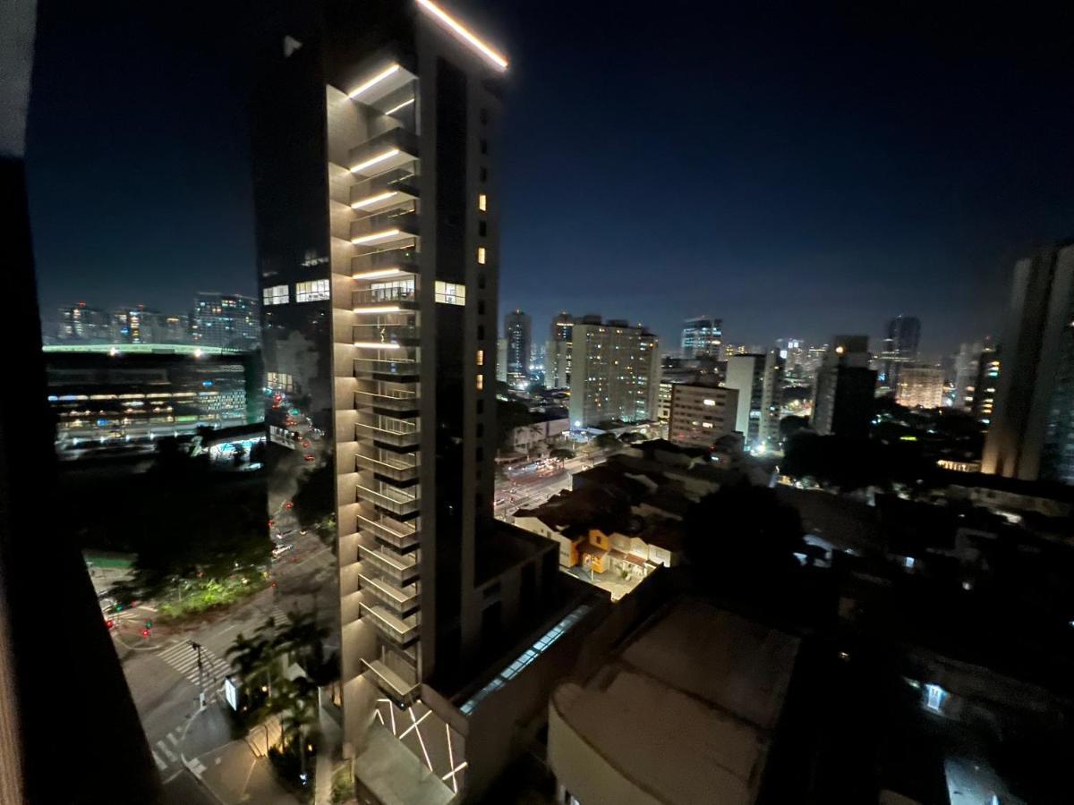 Novo E Luxuoso Ao Lado Do Allianz *
